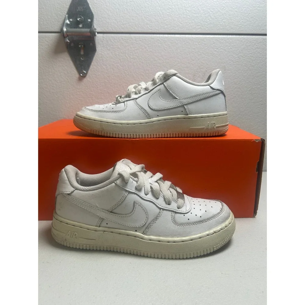 Nike Air Force 1 Low White Leather Sneakers 6.5w #2730